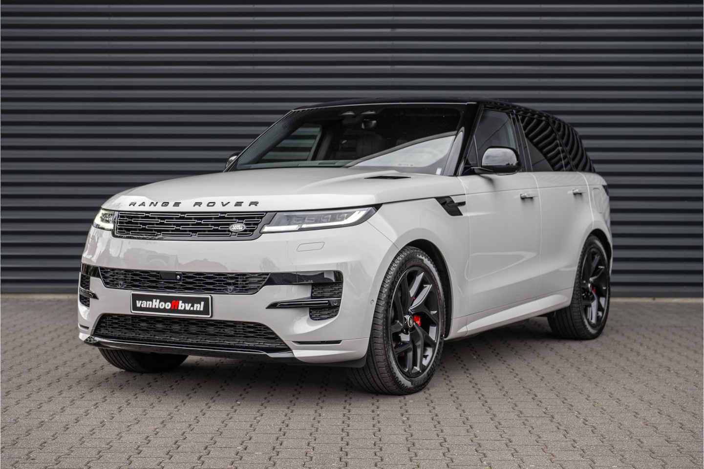 Land Rover Range Rover Sport - P460e Dynamic SE PHEV -Black Pack - Meridian Surround- 22 inch - AutoWereld.nl