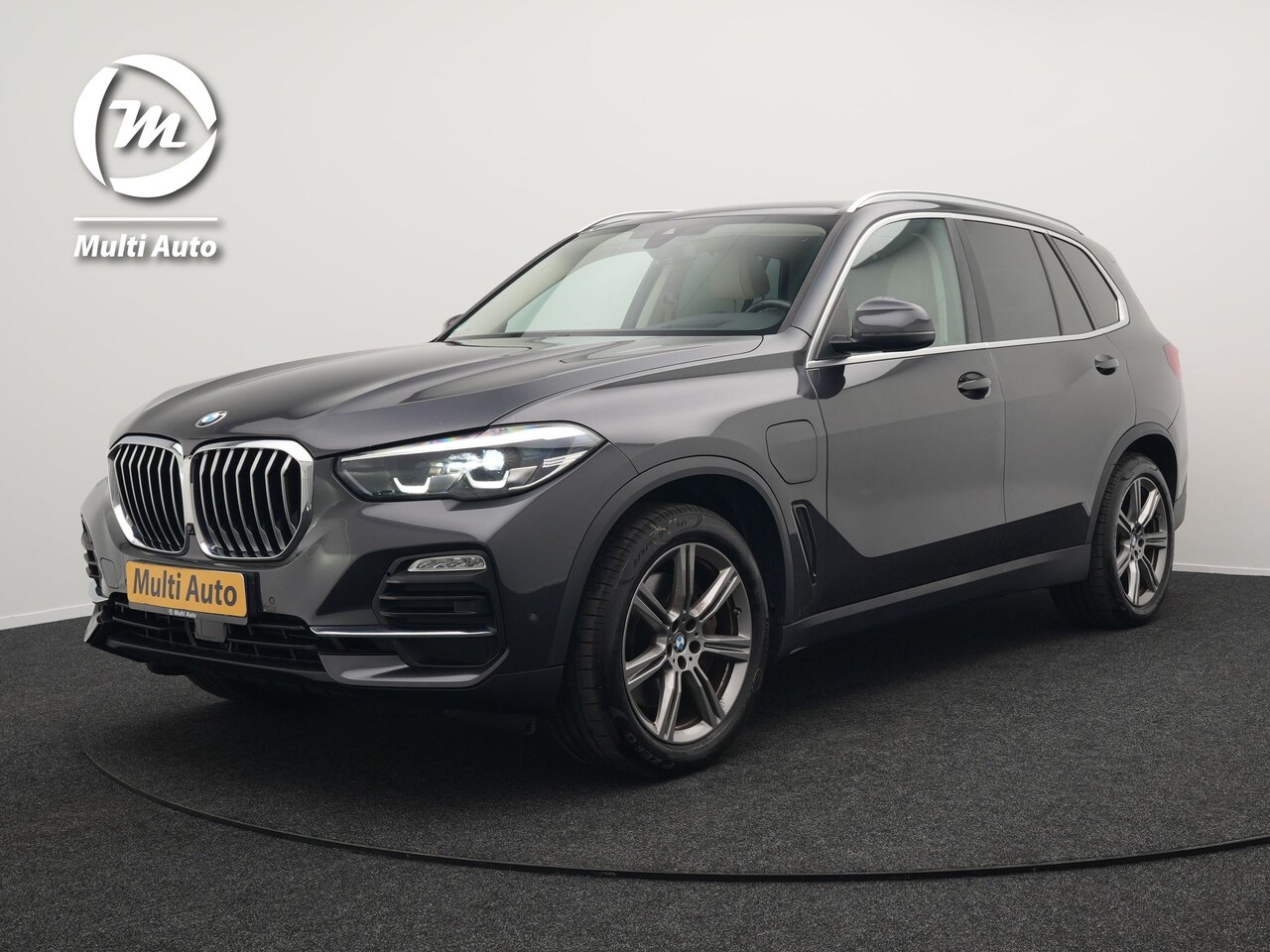 BMW X5 - xDrive45e High Executive Plug In Hybrid 394pk PHEV | Trekhaak af Fabriek | Head Up | Leder - AutoWereld.nl
