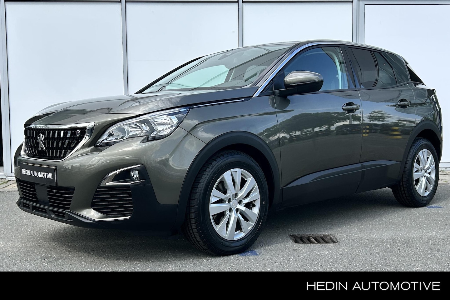 Peugeot 3008 - 1.2 130PK Executive | Navigatie | Climate control | Camera | Parkeersensoren | LMV | - AutoWereld.nl