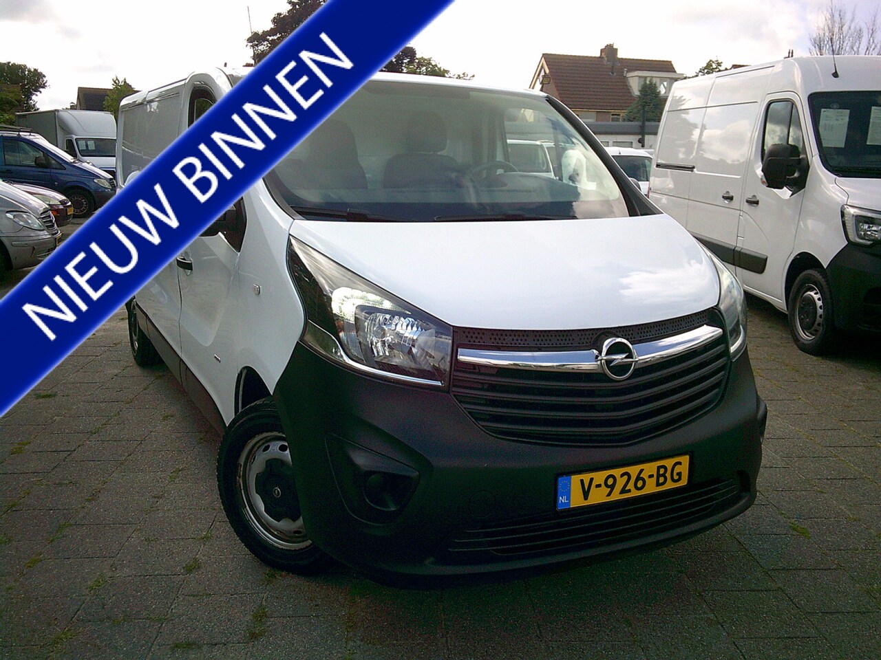 Opel Vivaro - 1.6 CDTI L2H1 Sport EcoFlex VOORZIEN VAN AIRCO+CRUISE+TREKH.EURO 6 !! - AutoWereld.nl