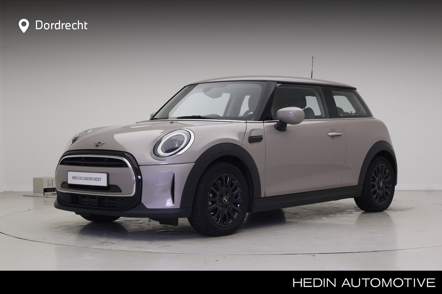 MINI One - 3-deurs Business Edition | 16" Zwart | Airco | Cruise Controle | Navigatie | PDC - AutoWereld.nl
