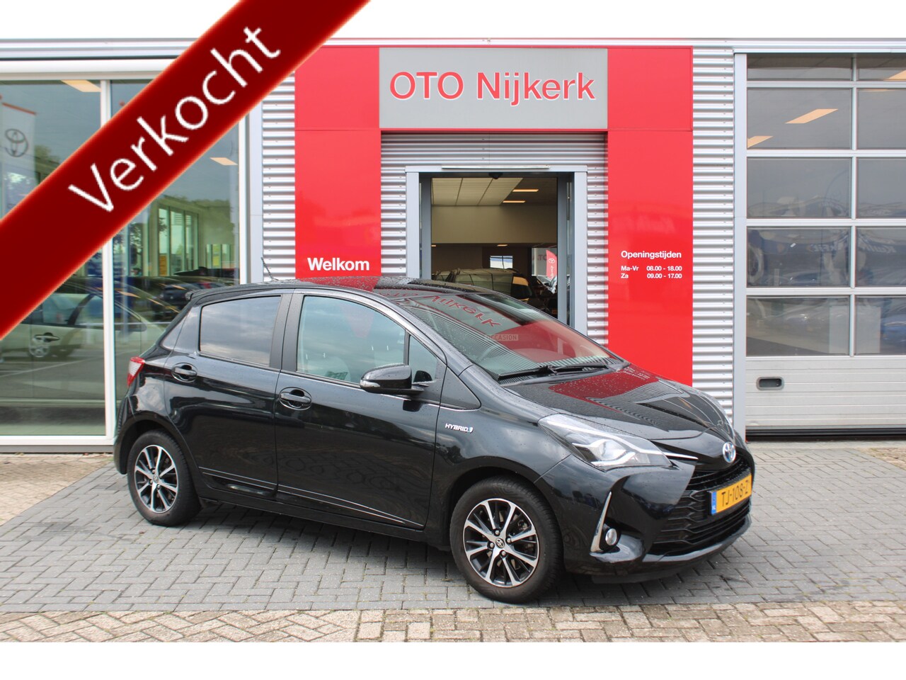 Toyota Yaris - 1.5 Hybrid Design Sport 1.5 Hybrid Design Sport - AutoWereld.nl
