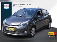 Toyota Yaris - 1.5 Full Hybrid Dynamic Navigatie | Climate | Camera | 100% onderhouden | 12 mnd BOVAG gar