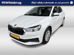 Skoda Fabia - 1.0 TSI Ambition / Smart Link / Parkeersensoren / Adaptive Cruise Control