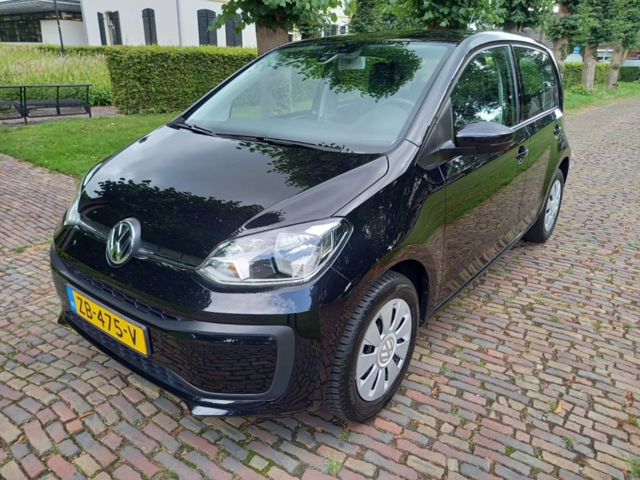 Volkswagen Up! - 1.0 BMT move up! 1.0 BMT move up! - AutoWereld.nl