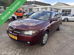 Nissan Almera - 1.8 Acenta