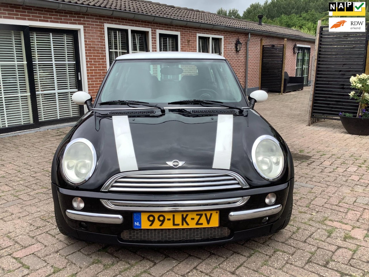 MINI Cooper - Mini 1.6 Chili NIEUWE APK 07-2026 - AutoWereld.nl