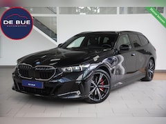 BMW 5-serie Touring - 550e xDrive M-Sport Pro|NAP|1ste Eig|BTW Auto|Trekaak|Panoramadak|Bowers & Wilkins|Head-Up