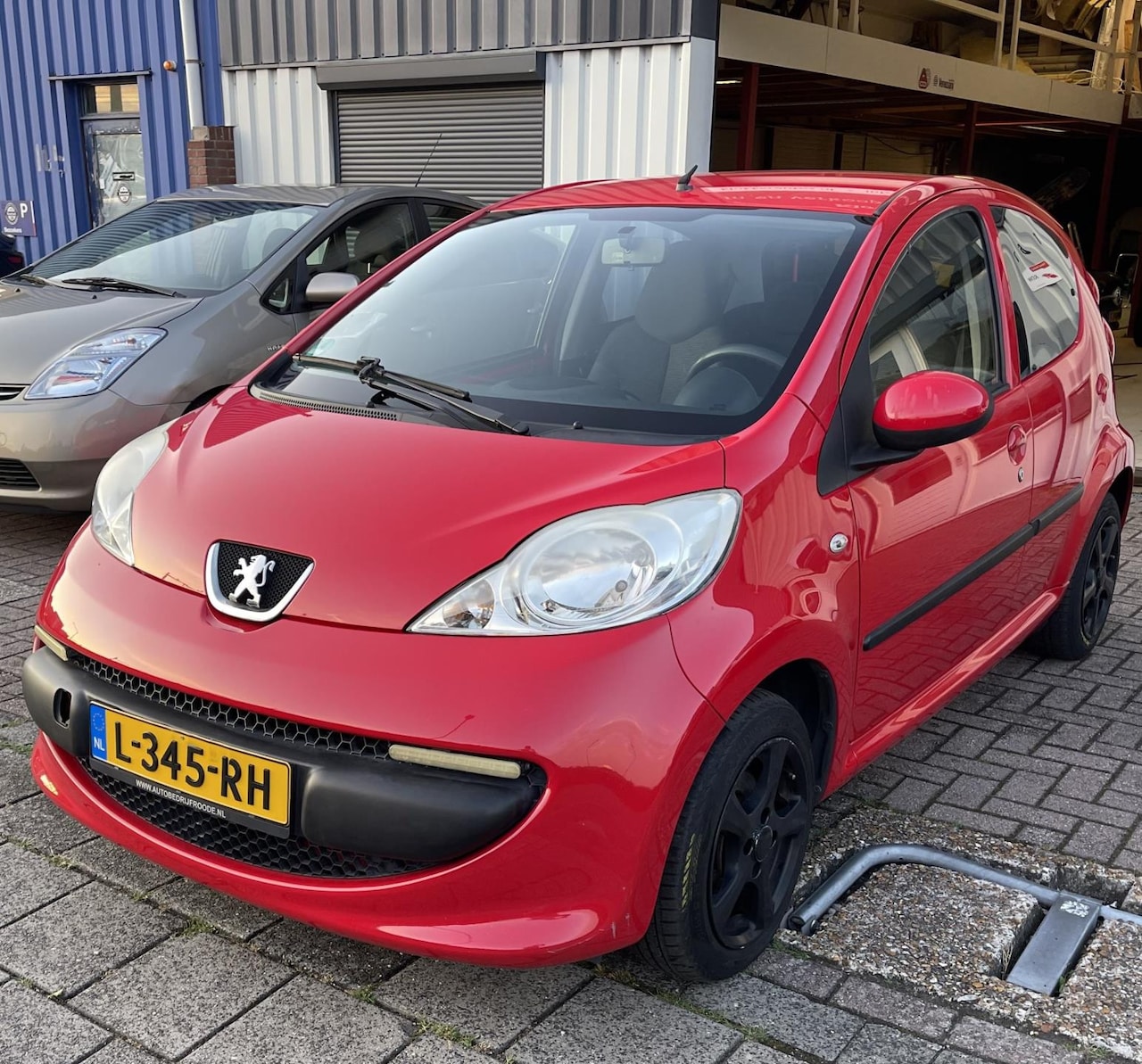 Peugeot 107 - 1.0-12V XR 1.0-12V XR - AutoWereld.nl