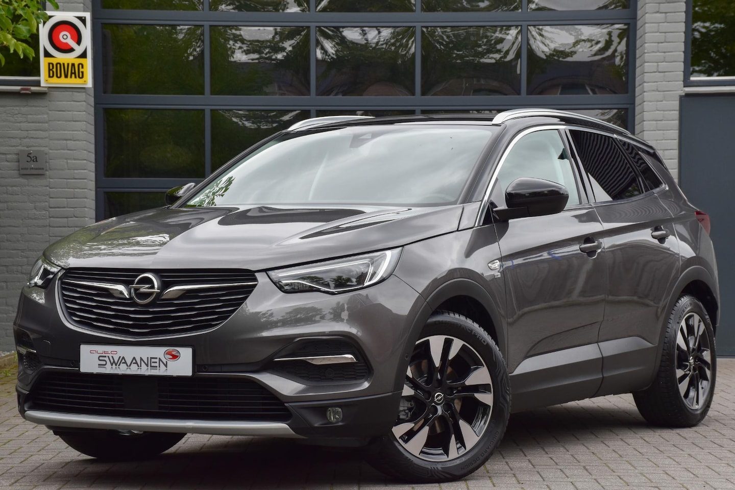 Opel Grandland X - 1.2 Turbo Ultimate 1.2 Turbo Ultimate - AutoWereld.nl