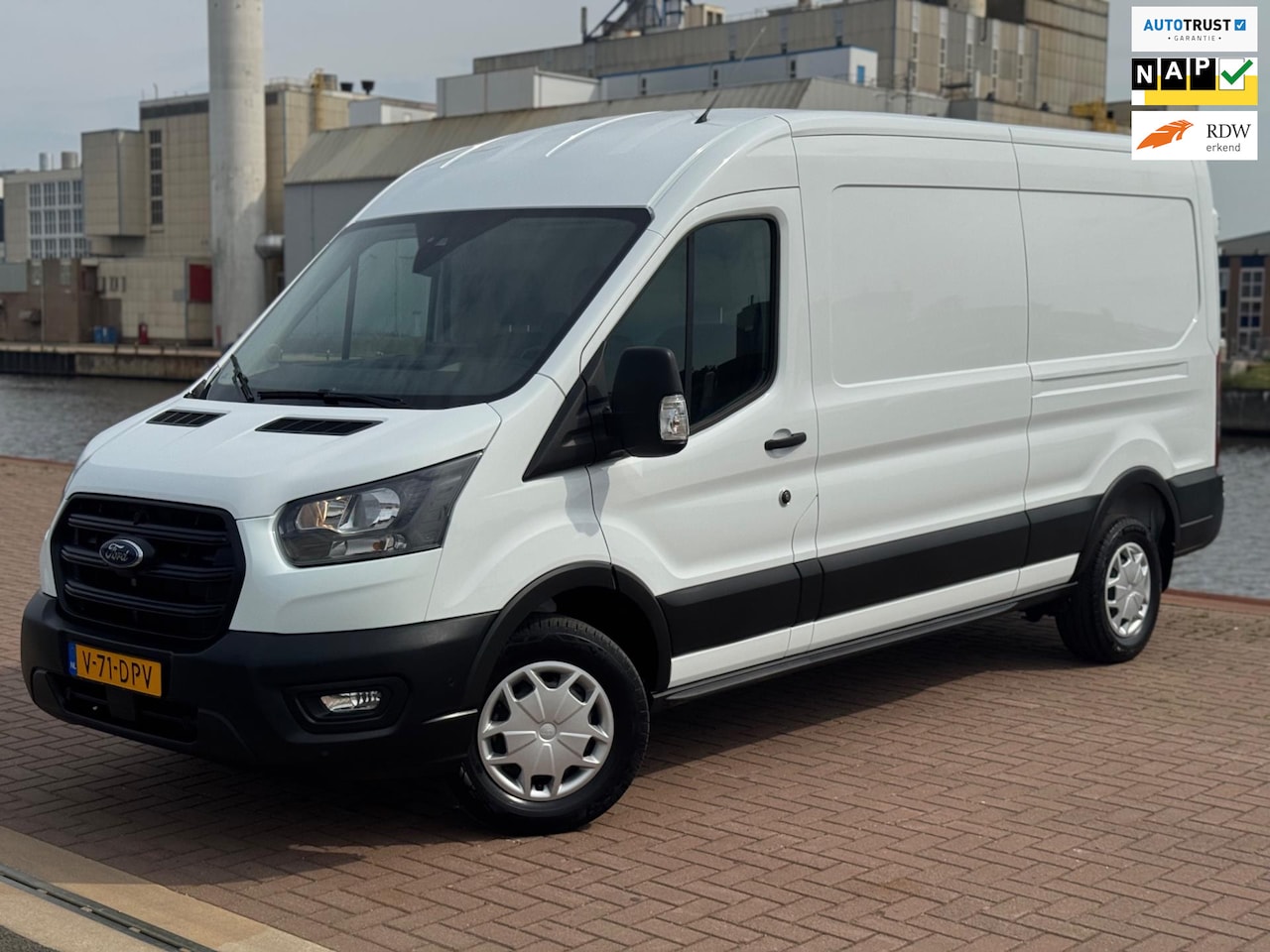 Ford Transit - 330 2.0 TDCI L3H2 Trend 330 2.0 TDCI L3H2 Trend - AutoWereld.nl