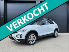 Volkswagen T-Roc - 2023 1.5 TSI Style 150pk IQ leer/alcantara trekhaak btw garantie