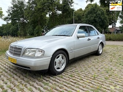 Mercedes-Benz C-klasse - 200 Elegance / automaat / airco / nieuwe apk tot 09-2026
