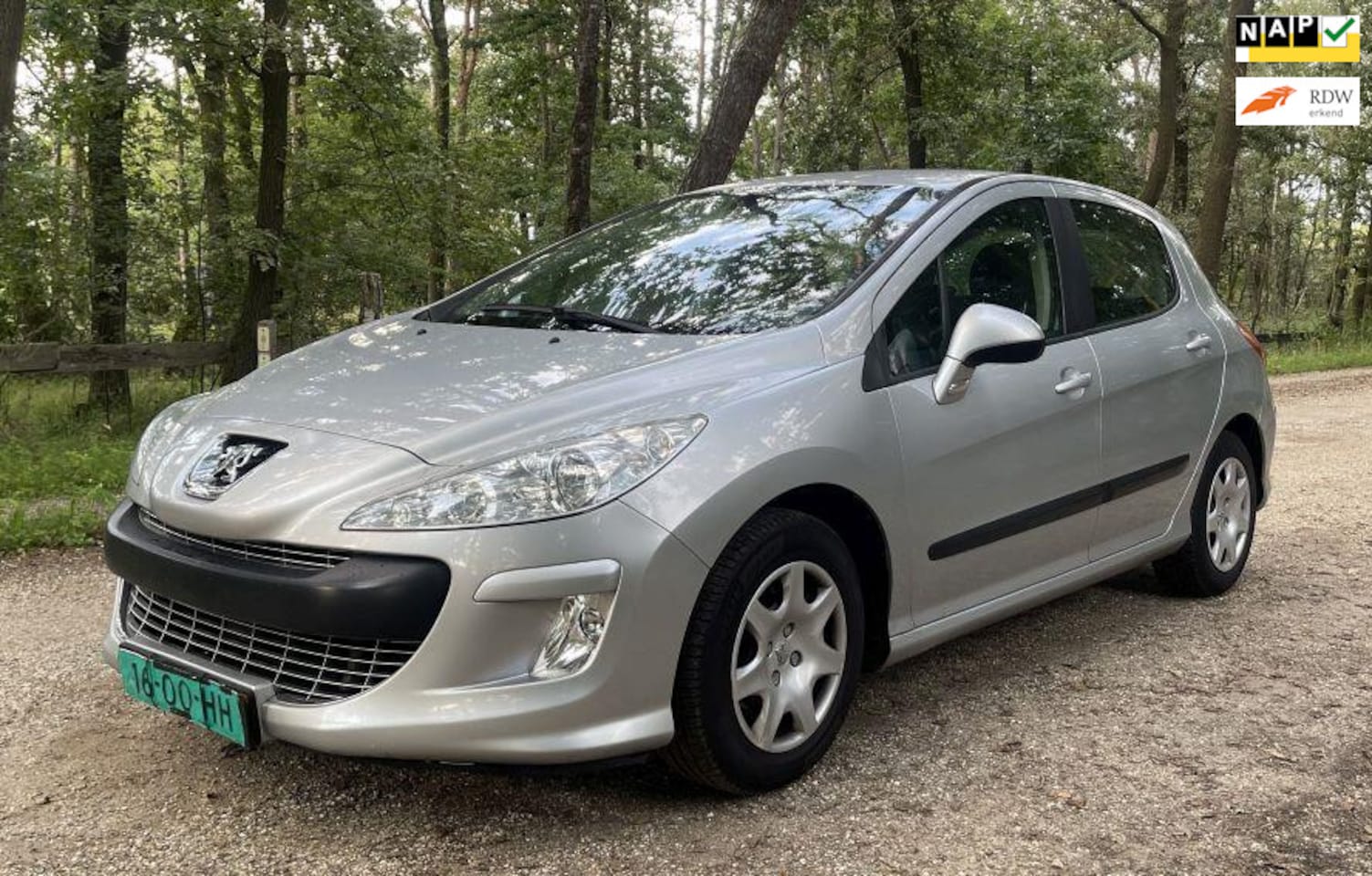 Peugeot 308 - 1.6 VTi Nieuwe APK Inruil is mogelijk - AutoWereld.nl