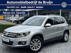 Volkswagen Tiguan - 1.4 TSI 150pk Sport&Style (Trekhaak, Navi, Clima, Pdc)