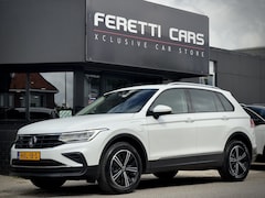 Volkswagen Tiguan - 1.4 TSI AUT6 eHYBRID R-LINE + NW-MODEL VOL-LEDER DIGI-DASH AIRCO IQ-DRIVE PARK-ASSIST LED