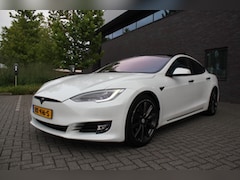 Tesla Model S - 75 Base