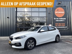BMW 1-serie - 118i Business Edition AUTOMAAT DIGITAAL COCKPIT|CARPLAY|NAVIGATIE|LANE ASSIST|LED KOPLAMPE
