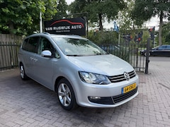 Volkswagen Sharan - 1.4 TSI Highline Xenon Pano Clima 5 Pers Stoelverw Ex Bpm