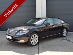 Lexus LS 600h - L. President ottomanstoel