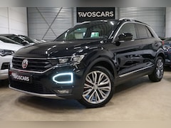 Volkswagen T-Roc - 1.5 TSI Sport DSG * Trekhaak - Virtual - LED - 18" - ACC - Lane - App