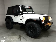 Jeep Wrangler - TJ - 4.0i - 6 Cilinder - TOP STAAT