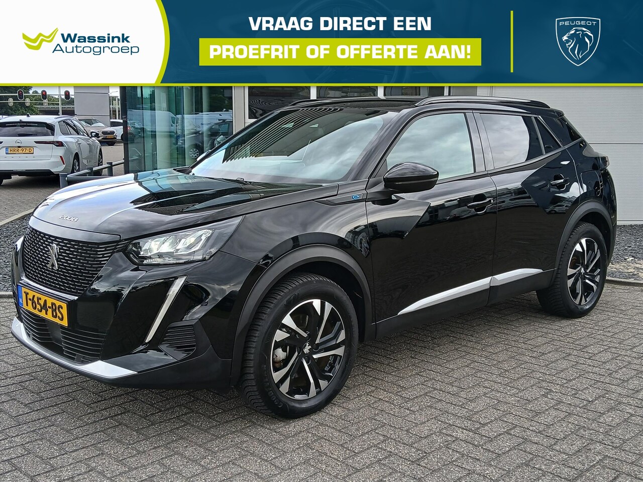 Peugeot e-2008 - EV 50kWh 136pk Allure Pack | Navigatie by APP | Achteruitrij camera | - AutoWereld.nl