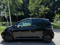 Toyota Aygo - 1.0-12V Now