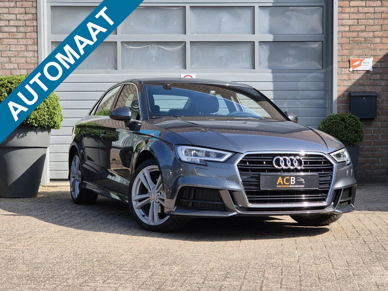 Audi A3 Limousine - 1.5 TFSI Sport S Line Edition Automaat. - AutoWereld.nl
