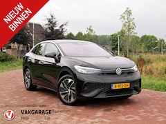Volkswagen ID.5 - Pro 77 kWh | Trekhaak | Camera | Apple Carplay | Warmtepomp | Sfeerverlichting | NL-Auto |