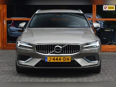 Volvo V60 - T6 Hybride AWD R-Design | Stoelverwarming | Dealer onderhouden | Camera | Leer | Parkeerse