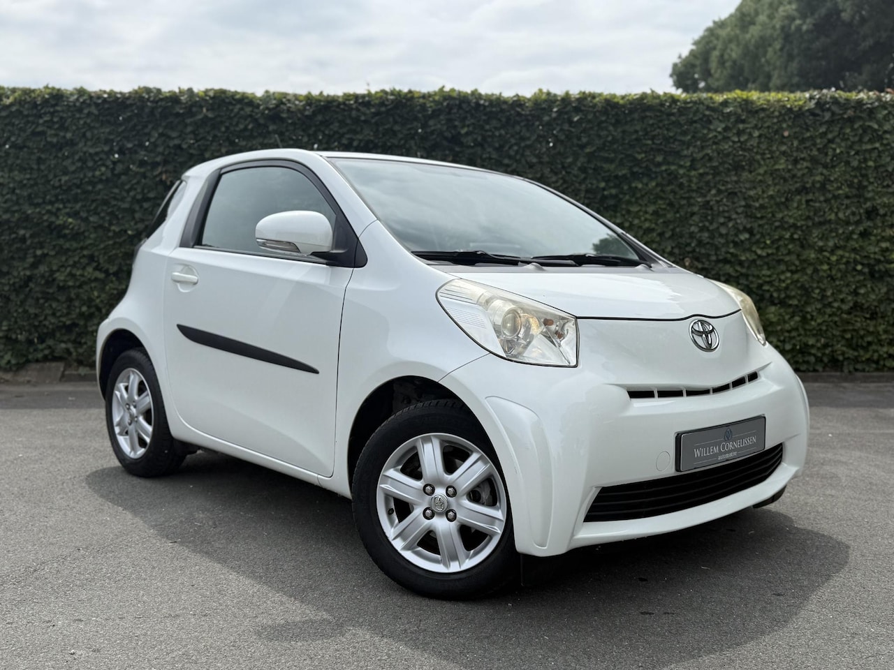 Toyota iQ - 1.0 VVTi Comfort Airco Cruise Control Elektr Ramen - AutoWereld.nl