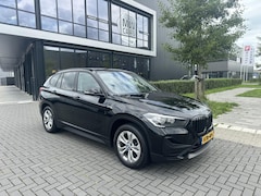 BMW X1 - xDrive25e Exec. Pano, Navi, Trekhaak