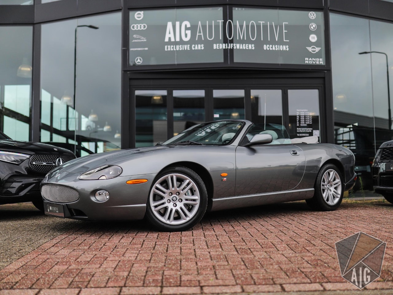 Jaguar XKR - 4.2 V8 Convertible | Alpine Sound | Memory | Leder | Stoelverw. | Cruise Control - AutoWereld.nl