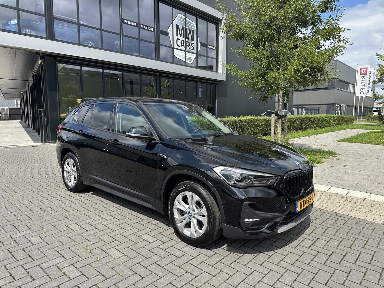 BMW X1 - xDrive25e Exec Sportstoel, Navi, Camera, LED, Trekhaak - AutoWereld.nl