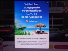 Toyota C-HR - 1.8 Hybrid 140pk CVT Business Plus bij specialist sinds 1968