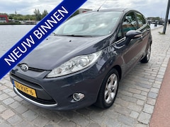 Ford Fiesta - 1.25 Titanium 5 deurs airco/ecc apk