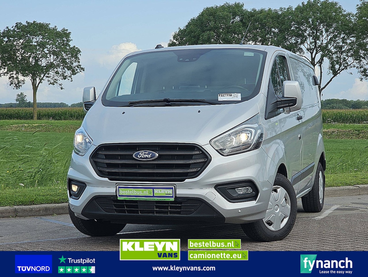 Ford Transit Custom - 2.0 L1H1 Navi Airco - AutoWereld.nl