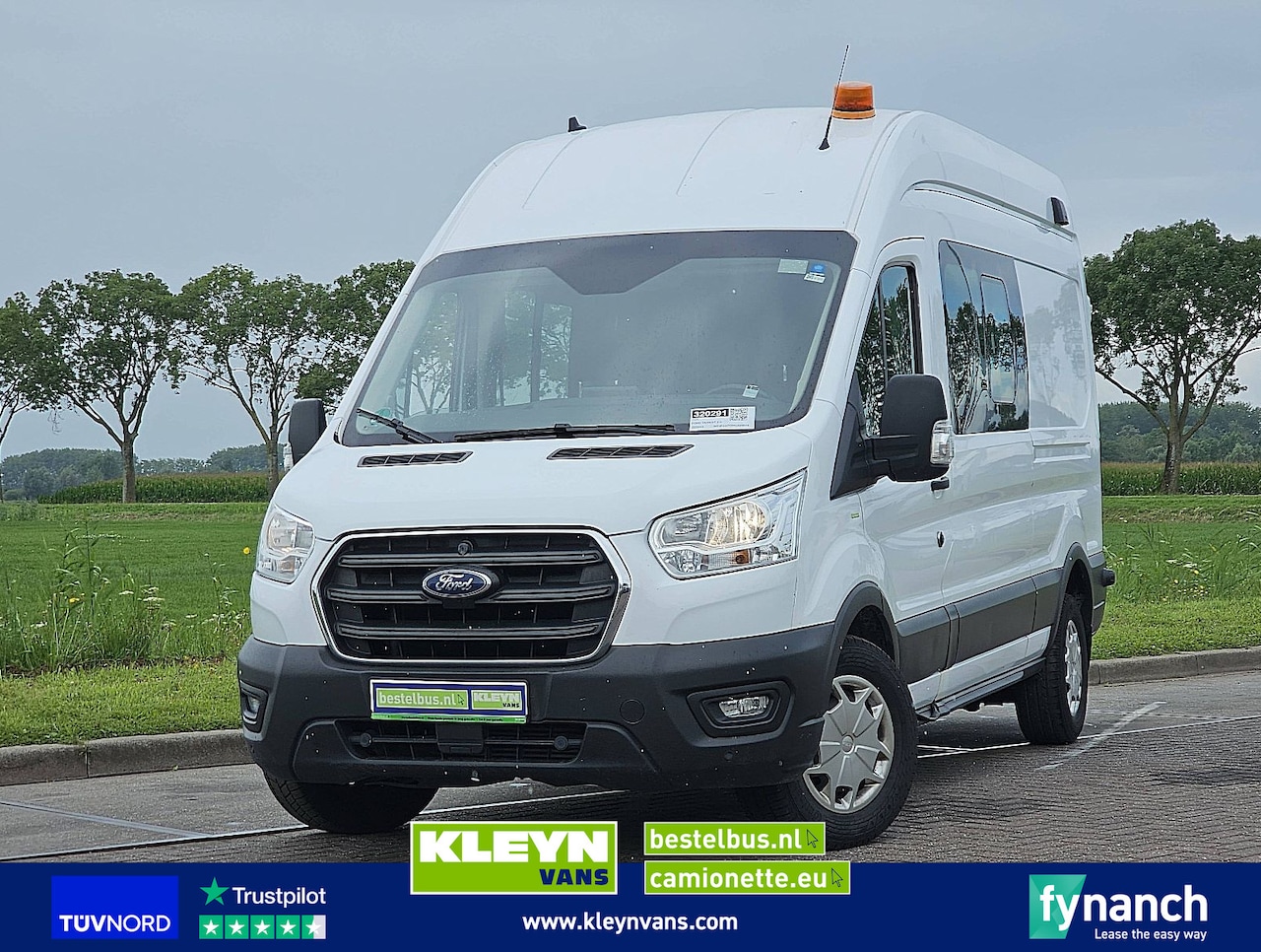 Ford Transit - 2.0 L3H3 Dub.-Cab. Navi - AutoWereld.nl