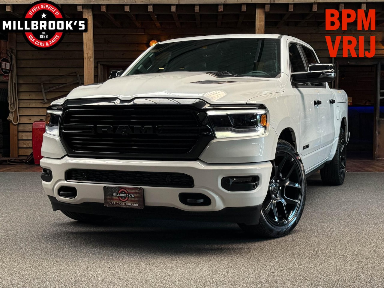 Dodge Ram 1500 - 5.7 V8 Laramie Night, BPM VRIJ, Rambox, Adaptieve Cruise Control, LPG, Panoramadak, 12'' s - AutoWereld.nl