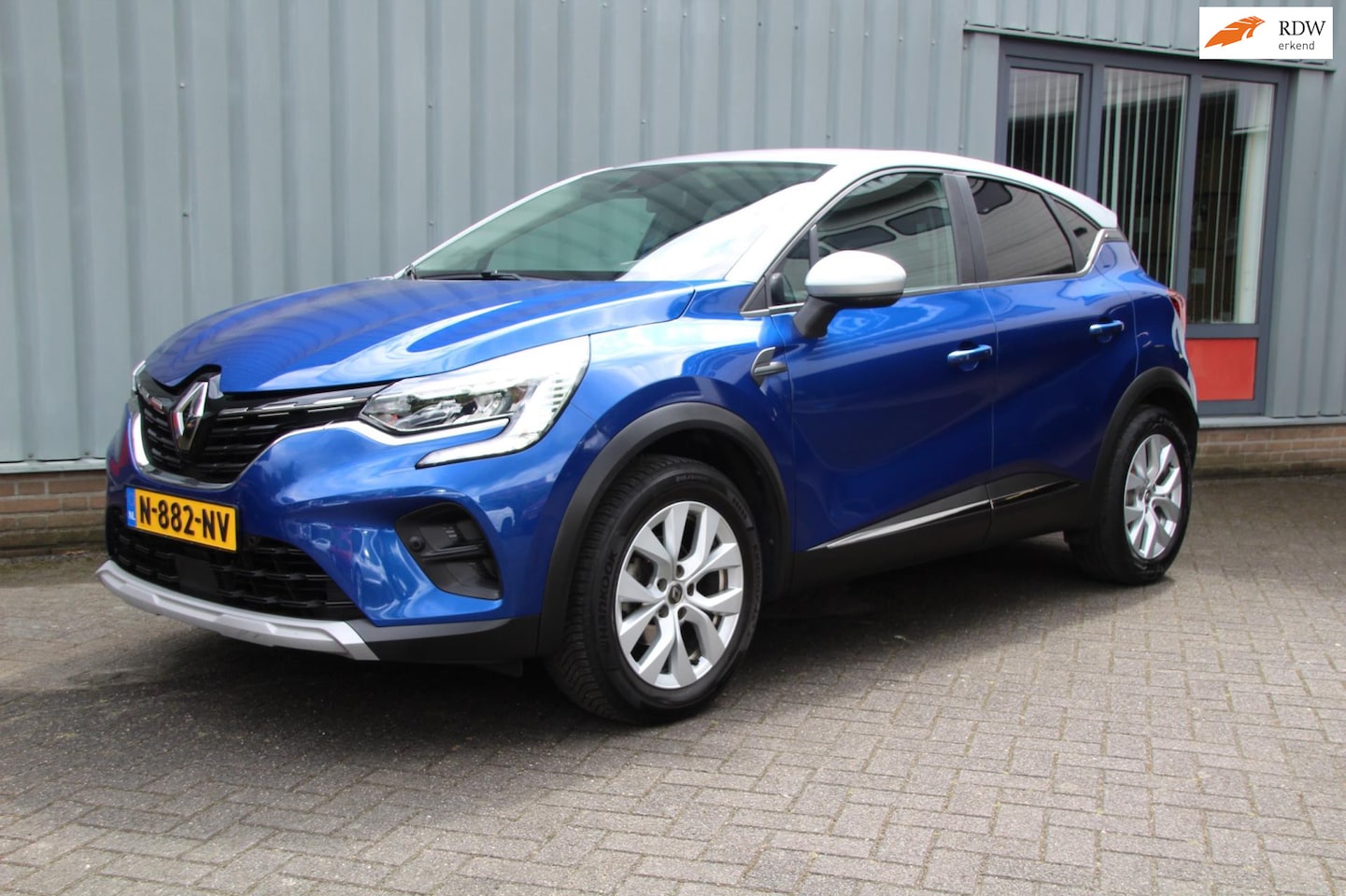 Renault Captur - 1.0 TCe Zen Navigatie /Aur camera /Trekhaak/telefoon - AutoWereld.nl