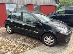 Renault Clio - 1.2 TCE Collection