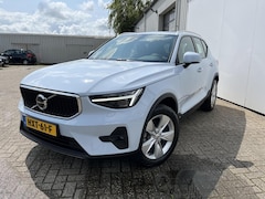 Volvo XC40 - B3 | Pixel LED | Verw.stuurwiel/stoelen | Elek.verstel.voorstoelen