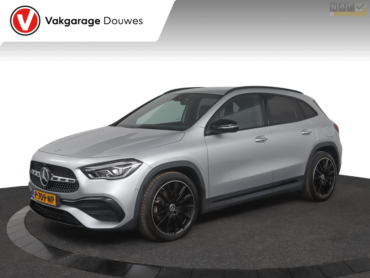 Mercedes-Benz GLA-Klasse - 180 AMG Line |NAP |Dealeronderhouden|Automaat | BTW - AutoWereld.nl