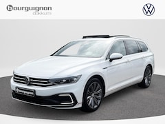Volkswagen Passat Variant - 1.4 TSI PHEV GTE Business | Leder | Trekhaak | Pano |