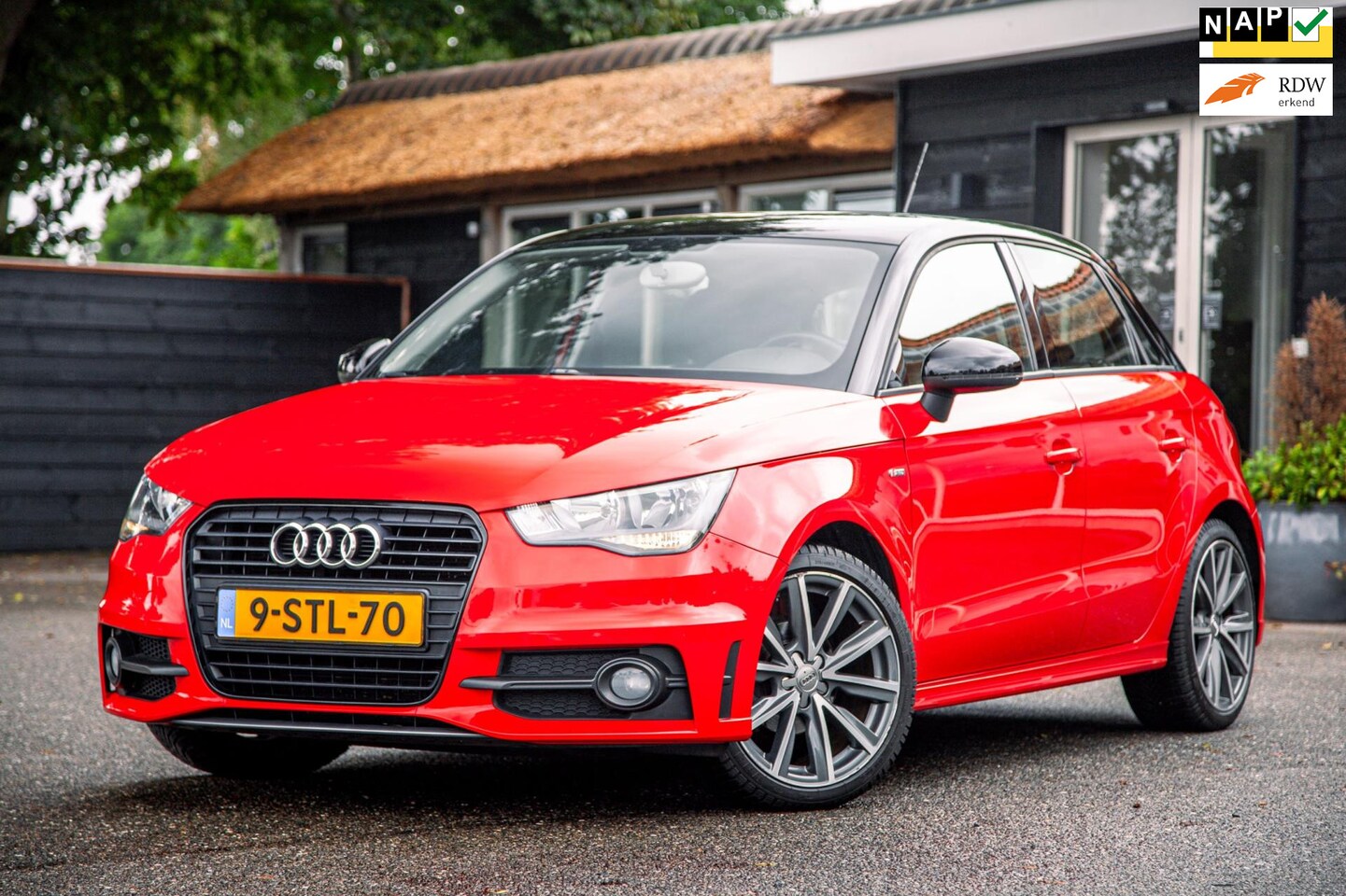 Audi A1 Sportback - 1.2 TFSI S-Line (NL-Auto / Airco / Cruise / 17 Inch / Bluetooth / Navigatie - AutoWereld.nl