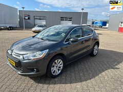 Citroën DS4 - 1.6 VTi So Chic Navi en Clima Nieuwe APK 4 Seizoensbanden