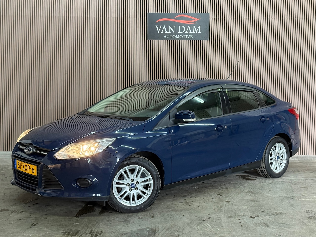 Ford Focus - 1.0 EcoBoost Trend 2012 NAP CRUISE AIRCO NAVI BLUETOOTH - AutoWereld.nl