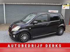 Daihatsu Sirion 2 - 1.3-16V Comfort Airco 5Drs Stuurbekrachtiging Jaar APK