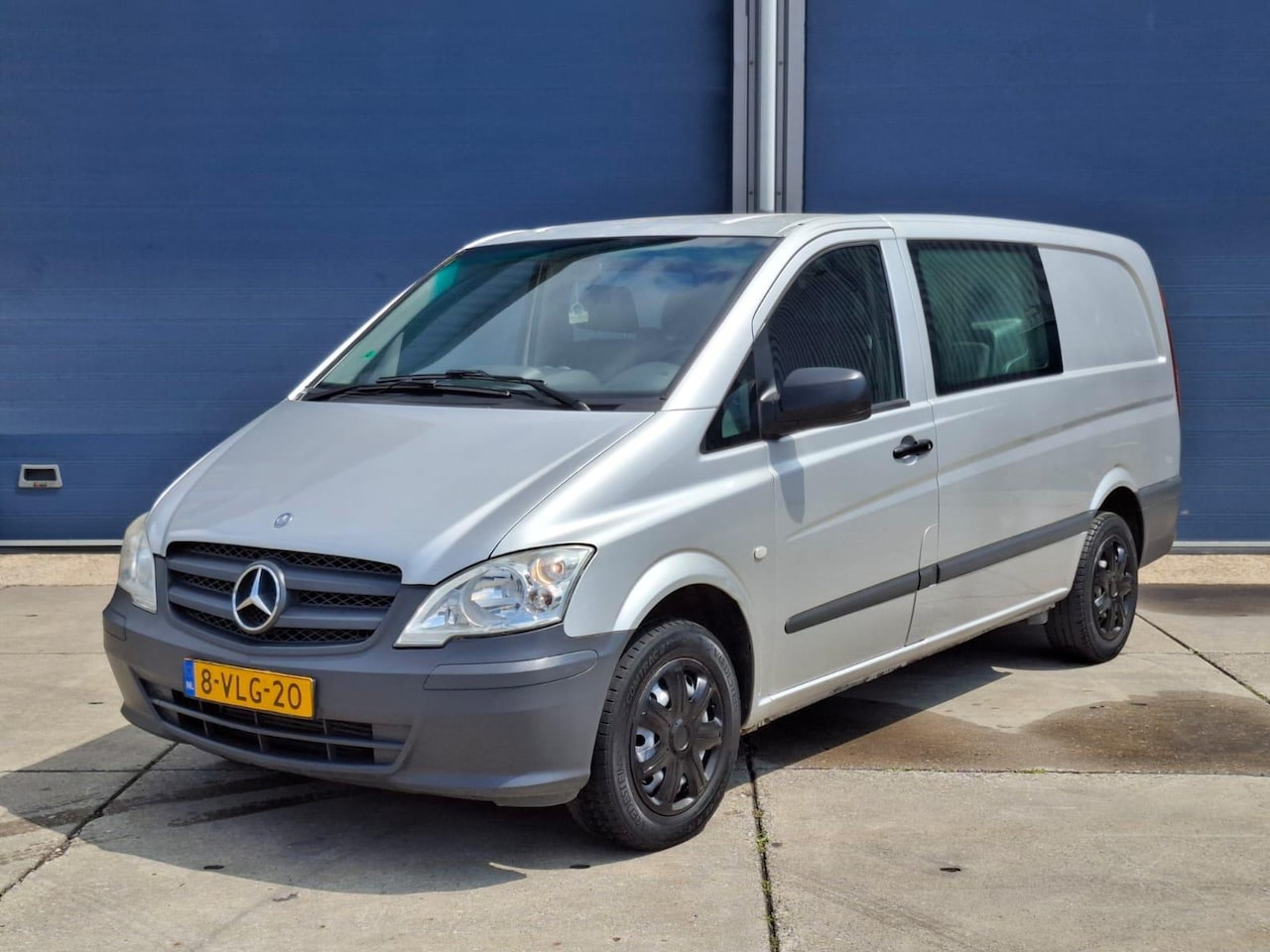 Mercedes-Benz Vito - 110 CDI 320 Lang DC Luxe DUBBEL CABINE  | AIRCO | NAP | LEER | N.A.P - AutoWereld.nl